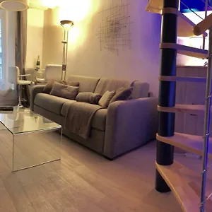 Duplex , Paris France